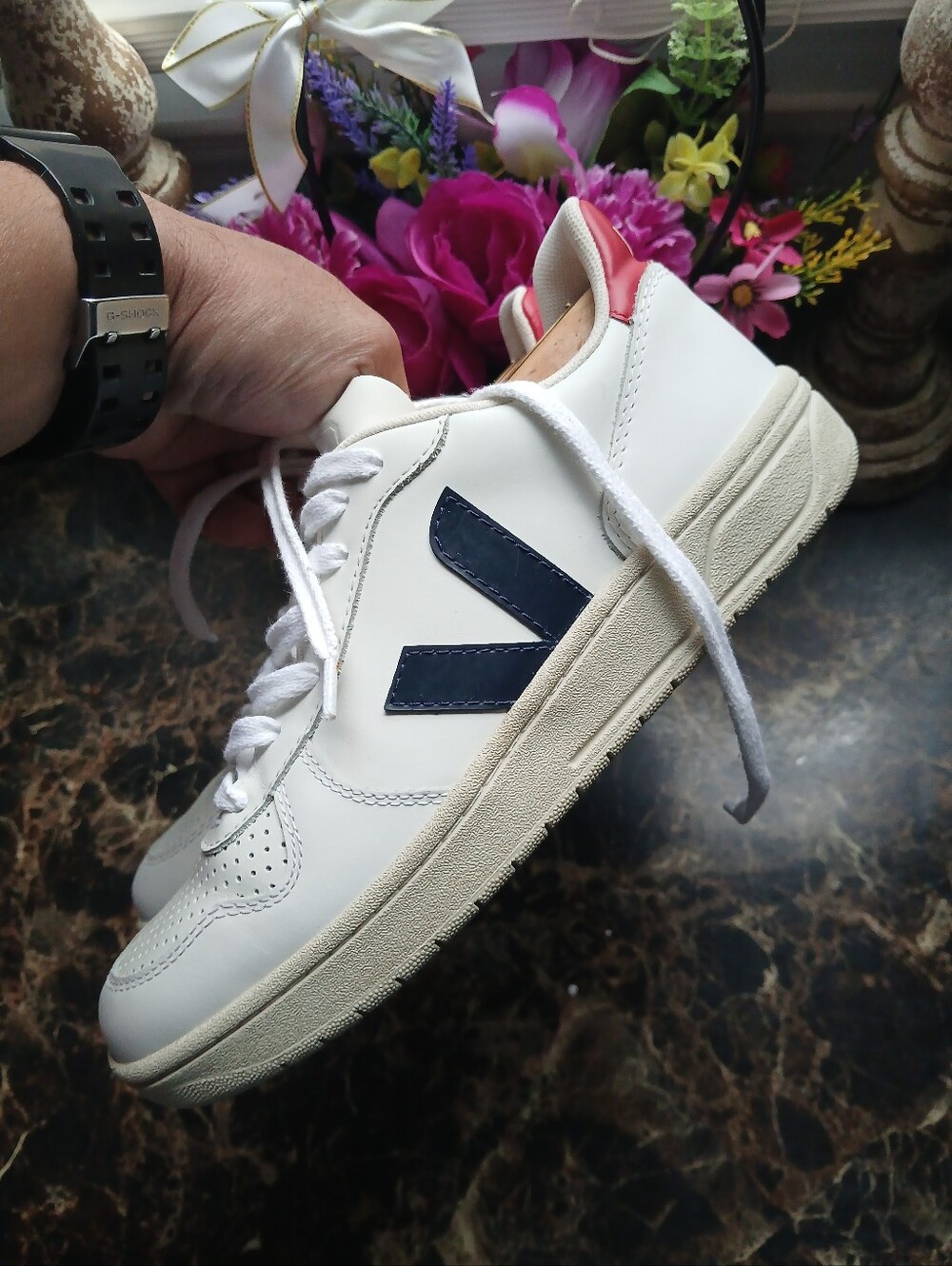 🇺🇸 4th of July Veja V-10 Comfort/Athletic Lifestyle Shoes 7 for Women 38 EU